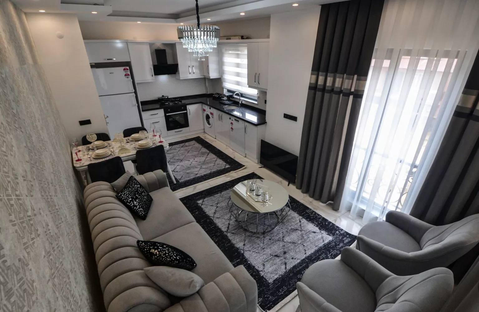 Mahmutlar, Loya Homes'ta Satılık Eşyalı 1+1 Daire