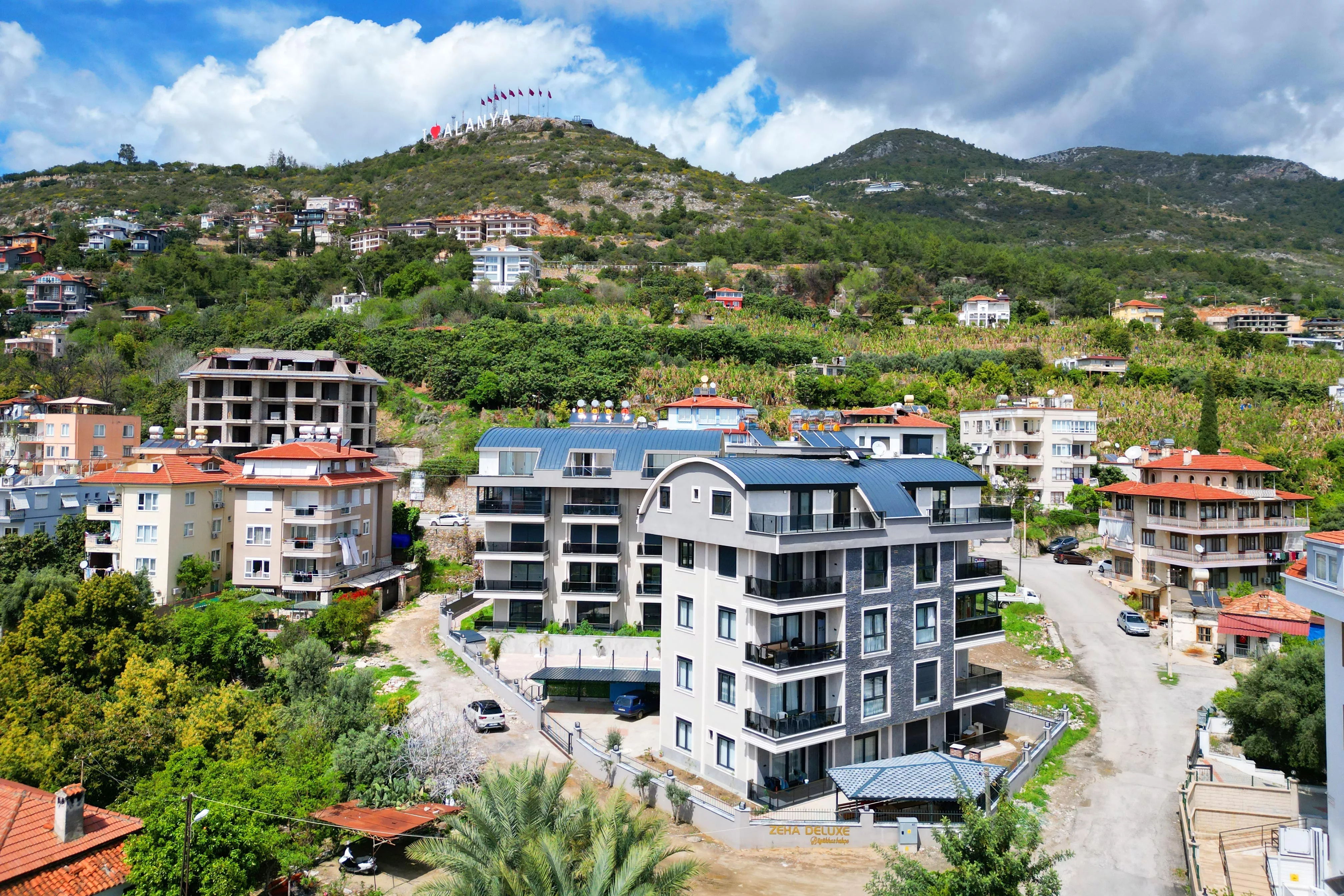 Alanya Büyükhasbahçe'de Satılık Vatandaşlığa Uygun 3+1 Daire