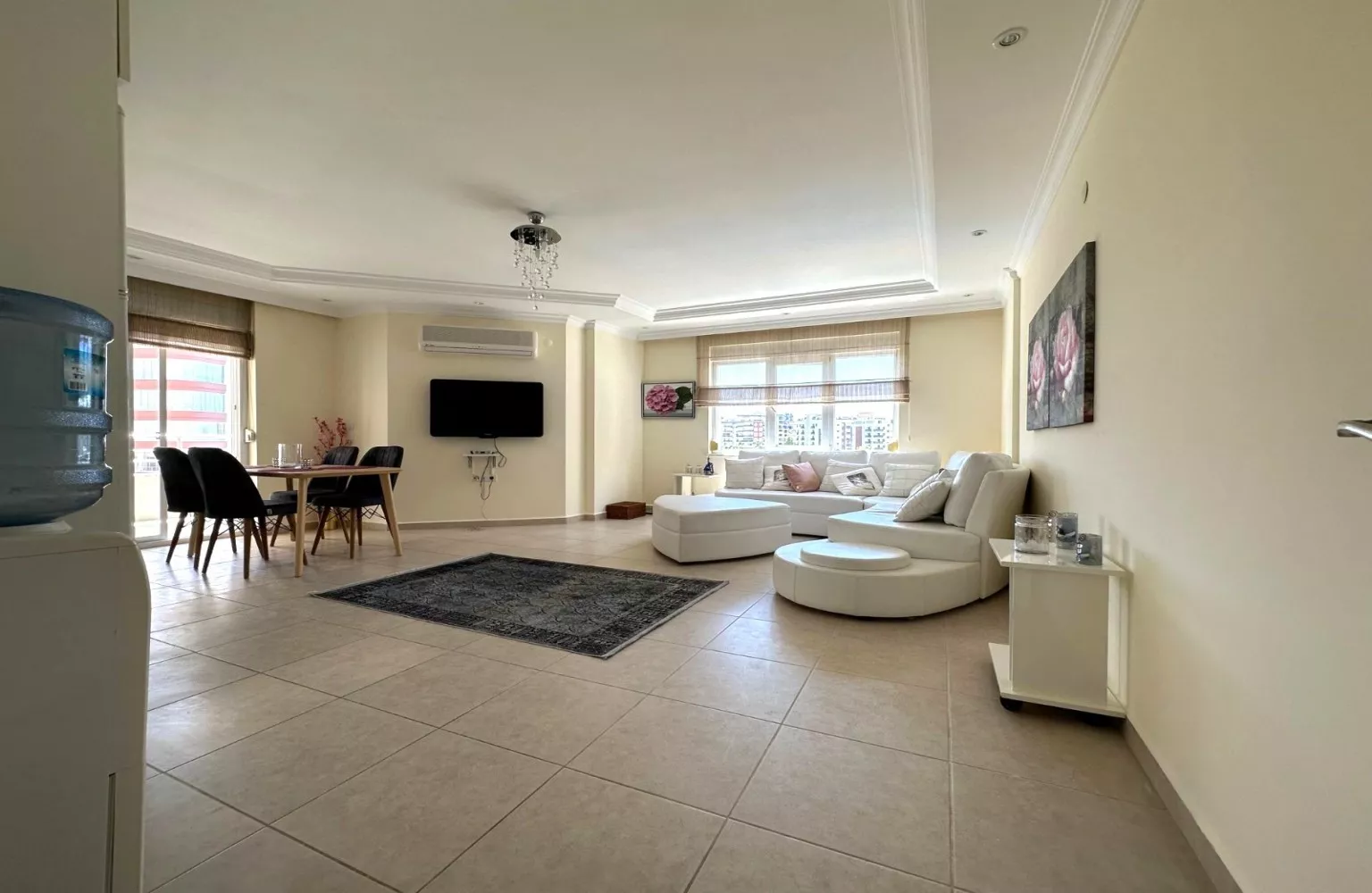 Tosmur'da Prestij sitesinde  satılık 3+1 geniş daire.