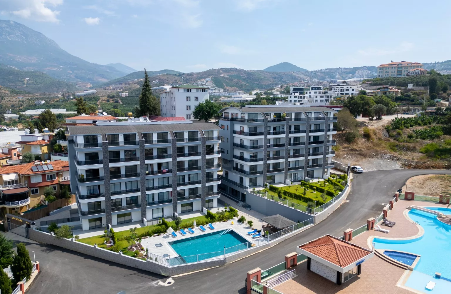 Kargıcak Alanya’da lüks satılık 1+1 daire .