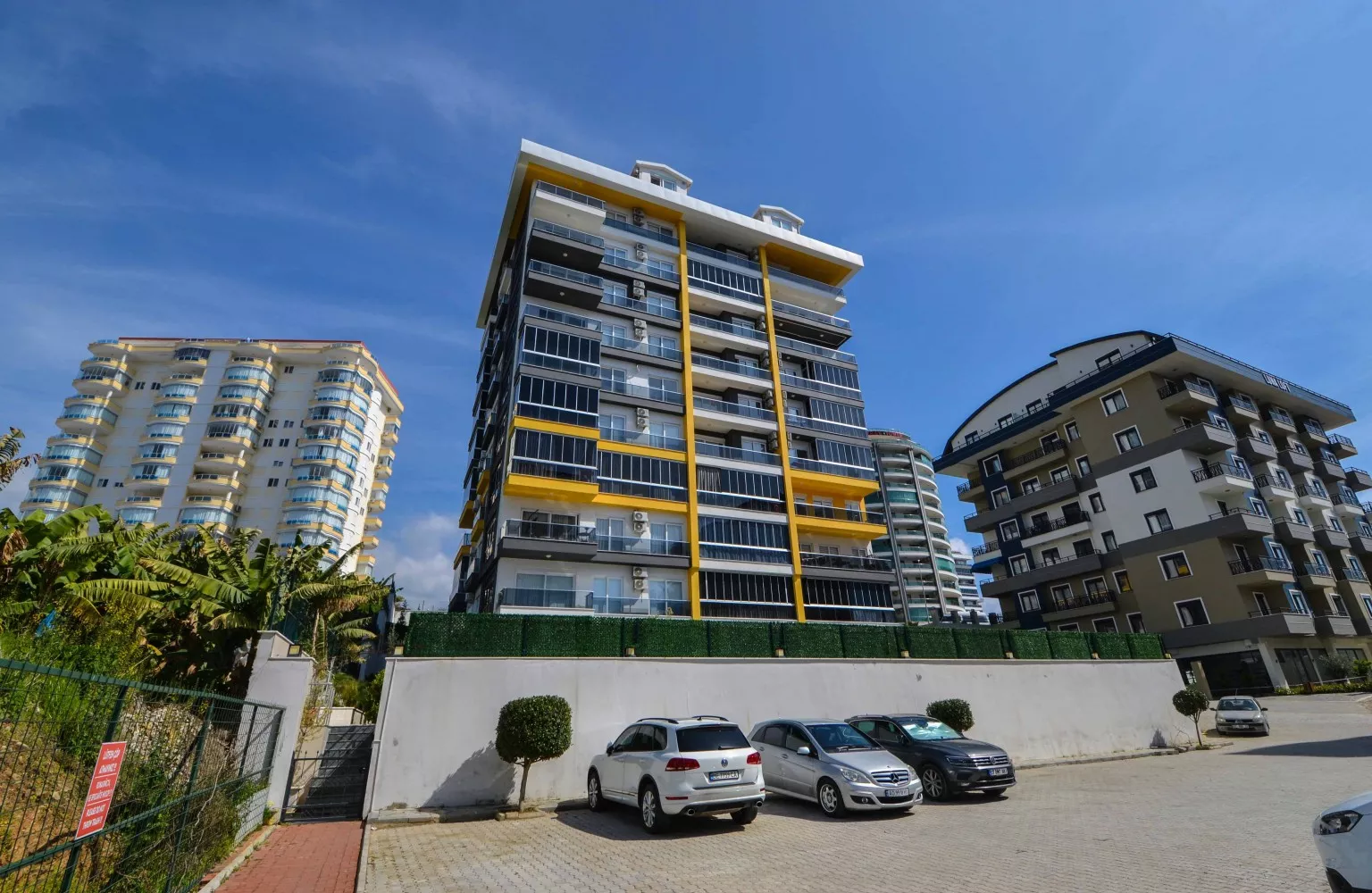 Sonas Star sitesinde satılık 5+1 daire - Mahmutlar, Alanya
