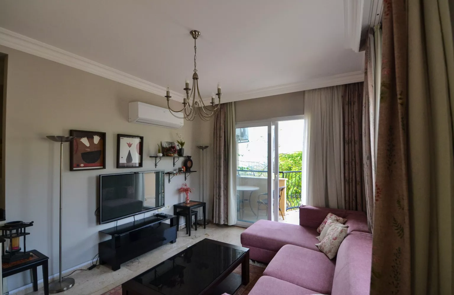 Alanya'da Gold City satılık 3+1 ful eşyalı  dubleks daire.